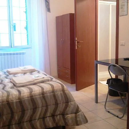 Oasi Affittacamere 4*